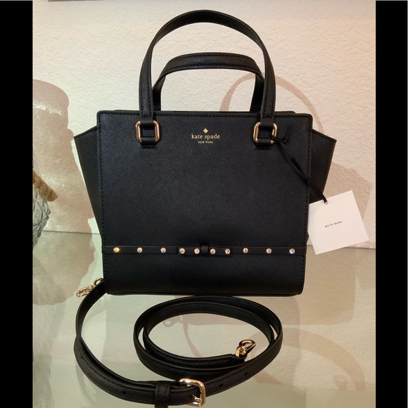 kate spade Handbags - Kate Spade Laurel Way Small Handee Bag
